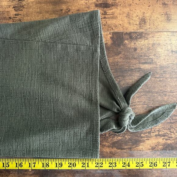 J Crew Textured VNeck Top Medium Green Cropped Boxy Front Tie Preppy Beachy - Picture 4 of 9